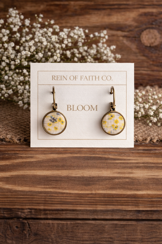 Heirloom Daisy Lever Drops